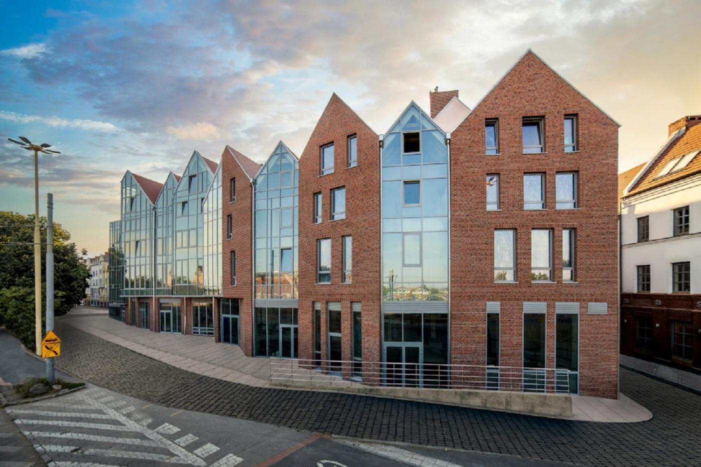 Space Apartments Old Town Щецин Экстерьер фото